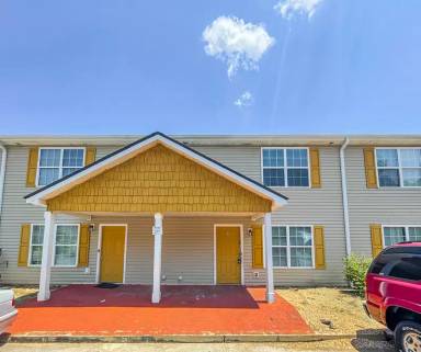 Main picture of 407 Maple Way