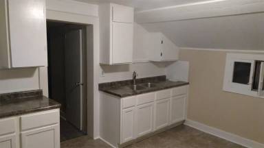 Main picture of 11 N Washington St