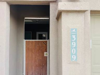 Main picture of 3909 Desert Sage Ct NW