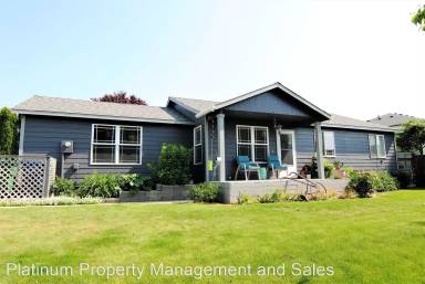 Main picture of 605 S Lincoln Pl