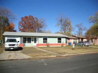 Main picture of 147-Storeywood Dr