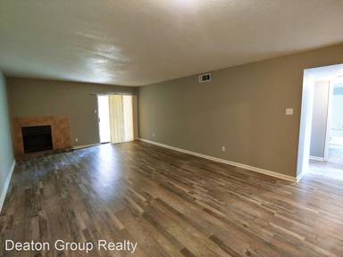 Main picture of Meredith Ct