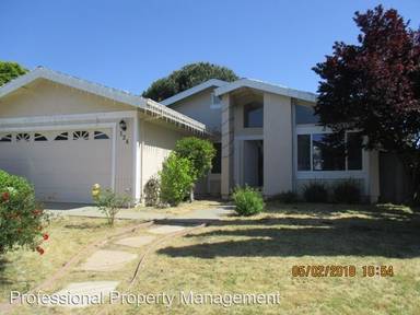 Main picture of 124 Oriole Ct