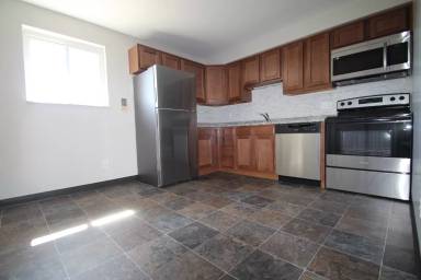 Main picture of 227-312 Cummins Ave