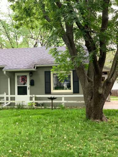 Main picture of 1510 SW Collins Ave