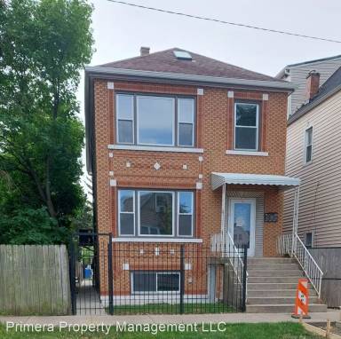 Main picture of 2465 W 46th St
