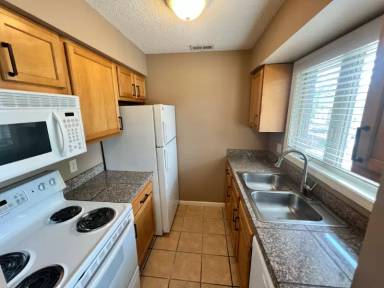 Main picture of 1531 D St