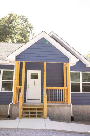 Main picture of 95 N Hills Dr
