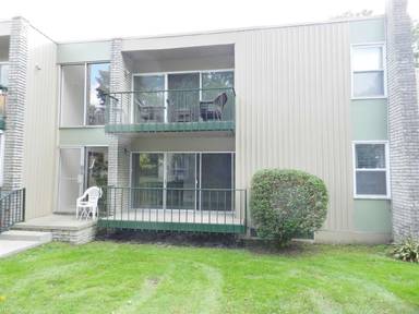 Main picture of 32955 Fargo St