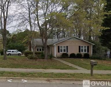Main picture of 7617 Longstreet Dr