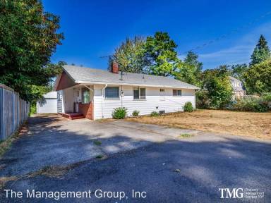 Main picture of 3602 E 13th St