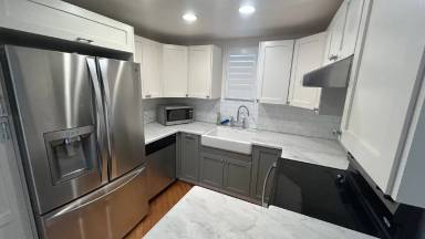 Main picture of 3965 Hortensia St