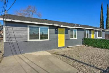 Main picture of 987 Myrna Ave