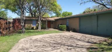 Main picture of 4325 Glenhaven Dr