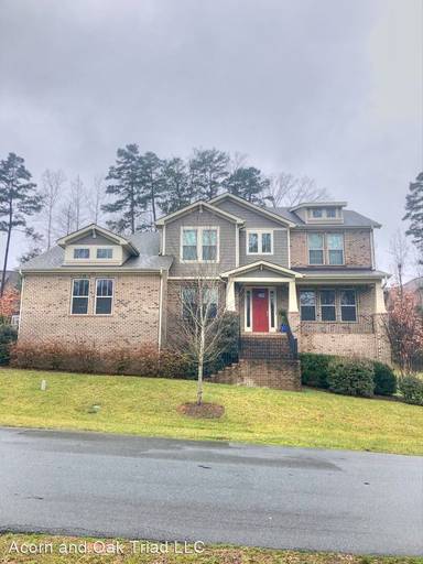 Main picture of 355 Treetops Dr