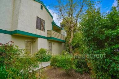 Main picture of 23546 Newhall Ave