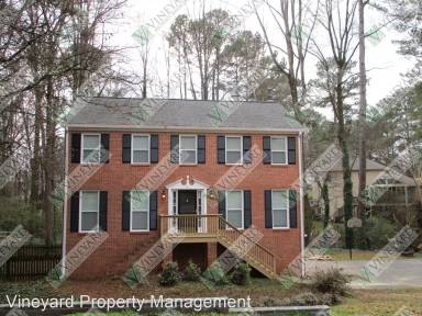 Main picture of 3258 Mitsy Forest Way NE