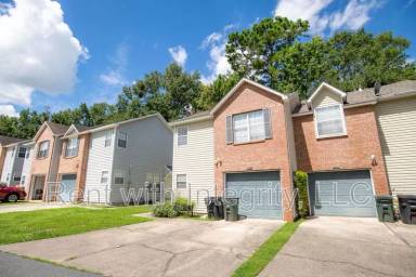 Main picture of 3066 Camelliawood Cir E