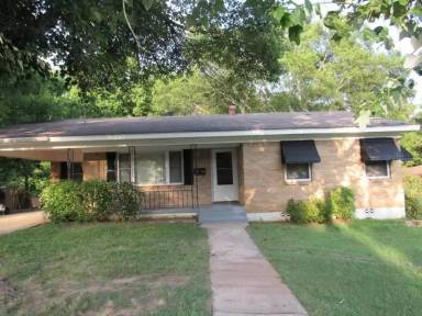 Main picture of 1207 Richard St