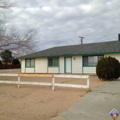 Main picture of 8061 Greenwood Ave