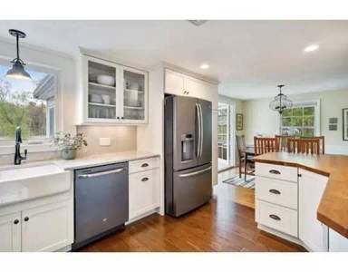 Main picture of 11 Glover Rd