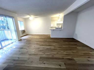 Main picture of 3615 Keystone Ave