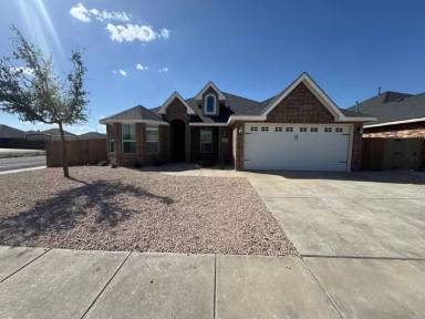 Main picture of 7201 Donatello St