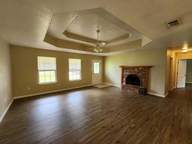 Main picture of 8193 Redstone Dr