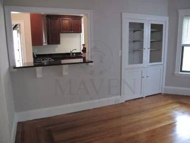 Main picture of 12 Walker St