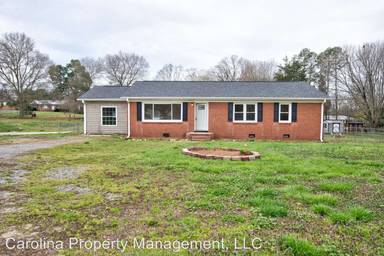 Main picture of 2535 Hickory Grove Rd