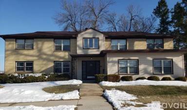 Main picture of 200 E Harriet St