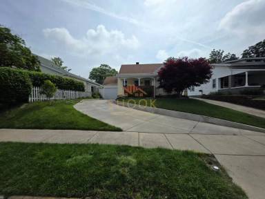 Main picture of 1109 S 14th St