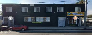 Main picture of 3551 S Western Ave