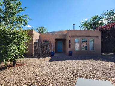 Main picture of 100 Del Rio Dr