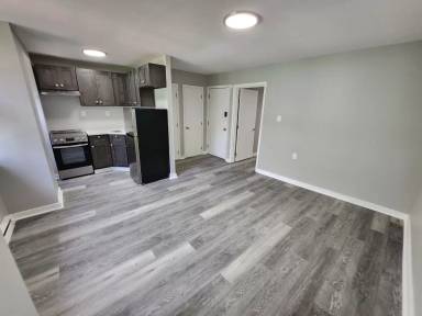 Main picture of 814 W Walnut St