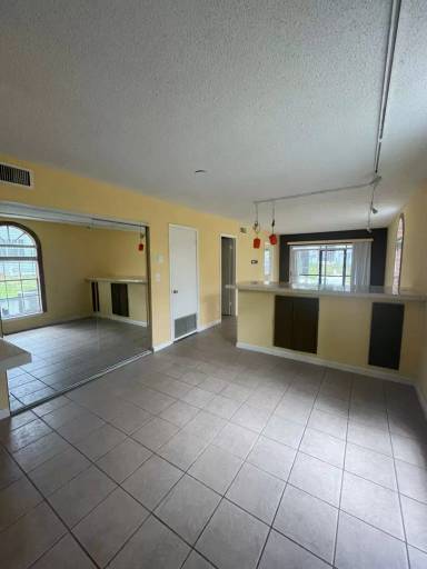 Main picture of Riverside Condominiums