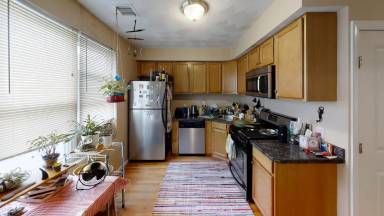 Main picture of 52 Brooks St
