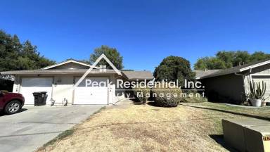 Main picture of 10446 S White Rock Rd