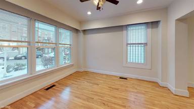 Main picture of 12 Franklin St NE