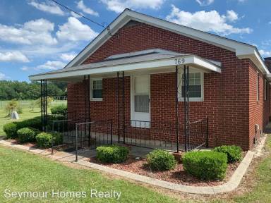 Main picture of 769 Rosewood Rd