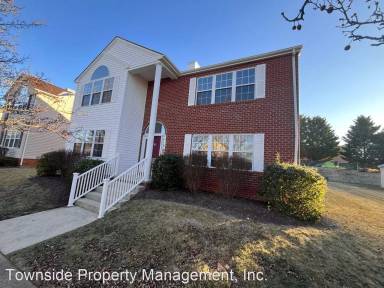 Main picture of 1738 Lions Dr