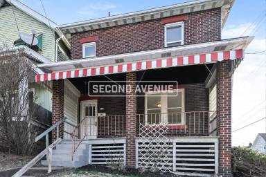 Main picture of 300 James St