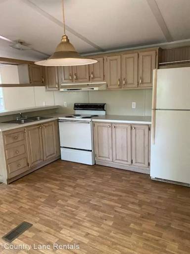 Main picture of 2704 John Smith Rd