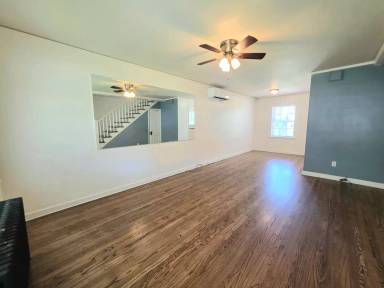 Main picture of 2038 N Grand Ave