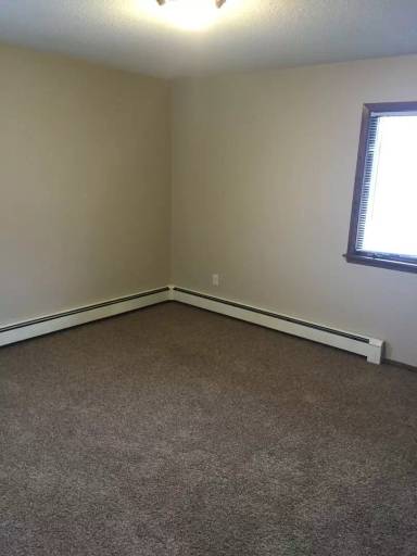 Main picture of 787 9th Ave