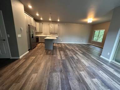 Main picture of 3011 Clinton Dr