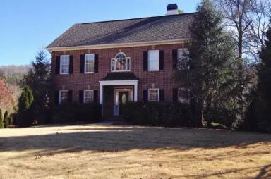Main picture of 212 Windchase Dr