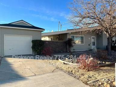 Main picture of 12021 Himalaya St