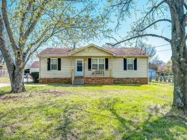 Main picture of 5367 Seminary Rd