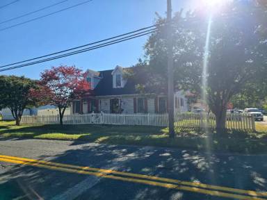 Main picture of 7001 Sollers Point Rd
